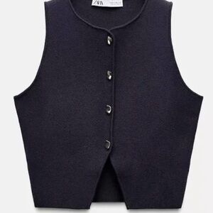 Zara Navy Sleeveless Buttoned Top